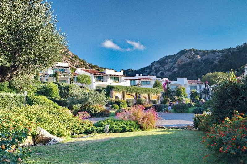 Residence Living Poltu Quatu Arzachena Εξωτερικό φωτογραφία