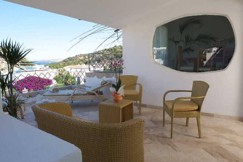 Residence Living Poltu Quatu Arzachena Εξωτερικό φωτογραφία